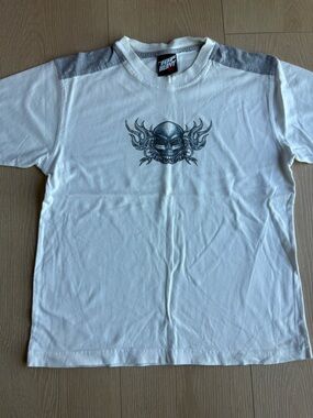 Y2K Affliction Style White T-Shirt with Black Skull Graphic with Flames
Size M